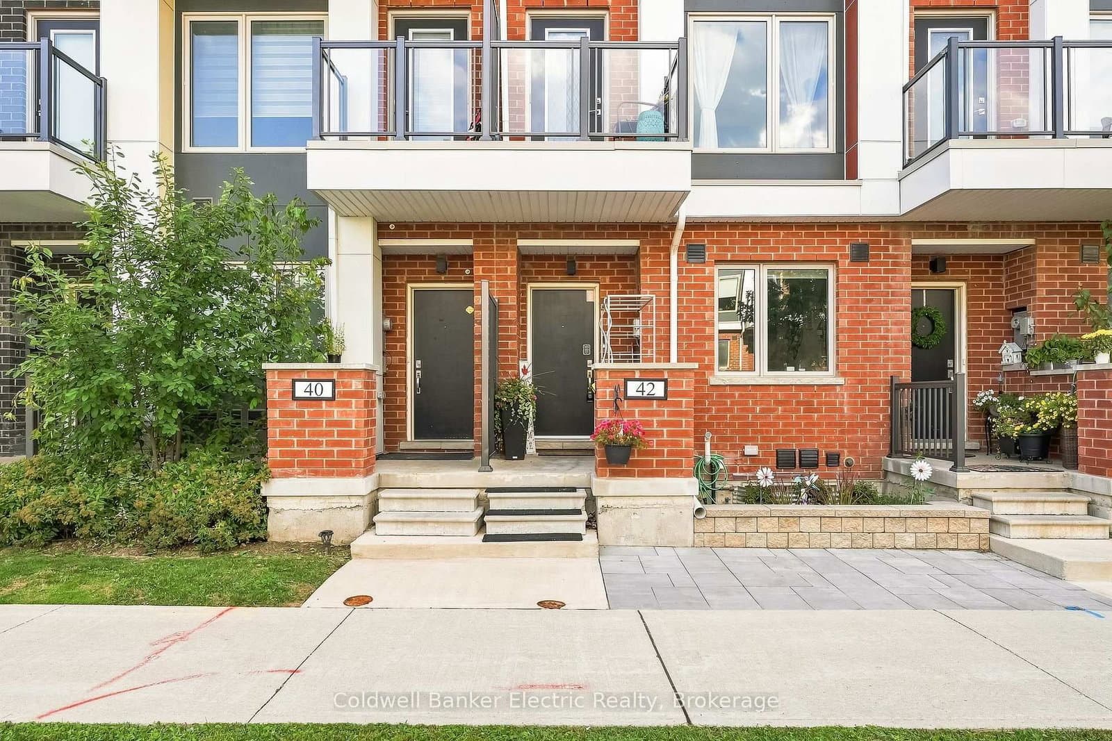 42 William Duncan Road thumbnail 6