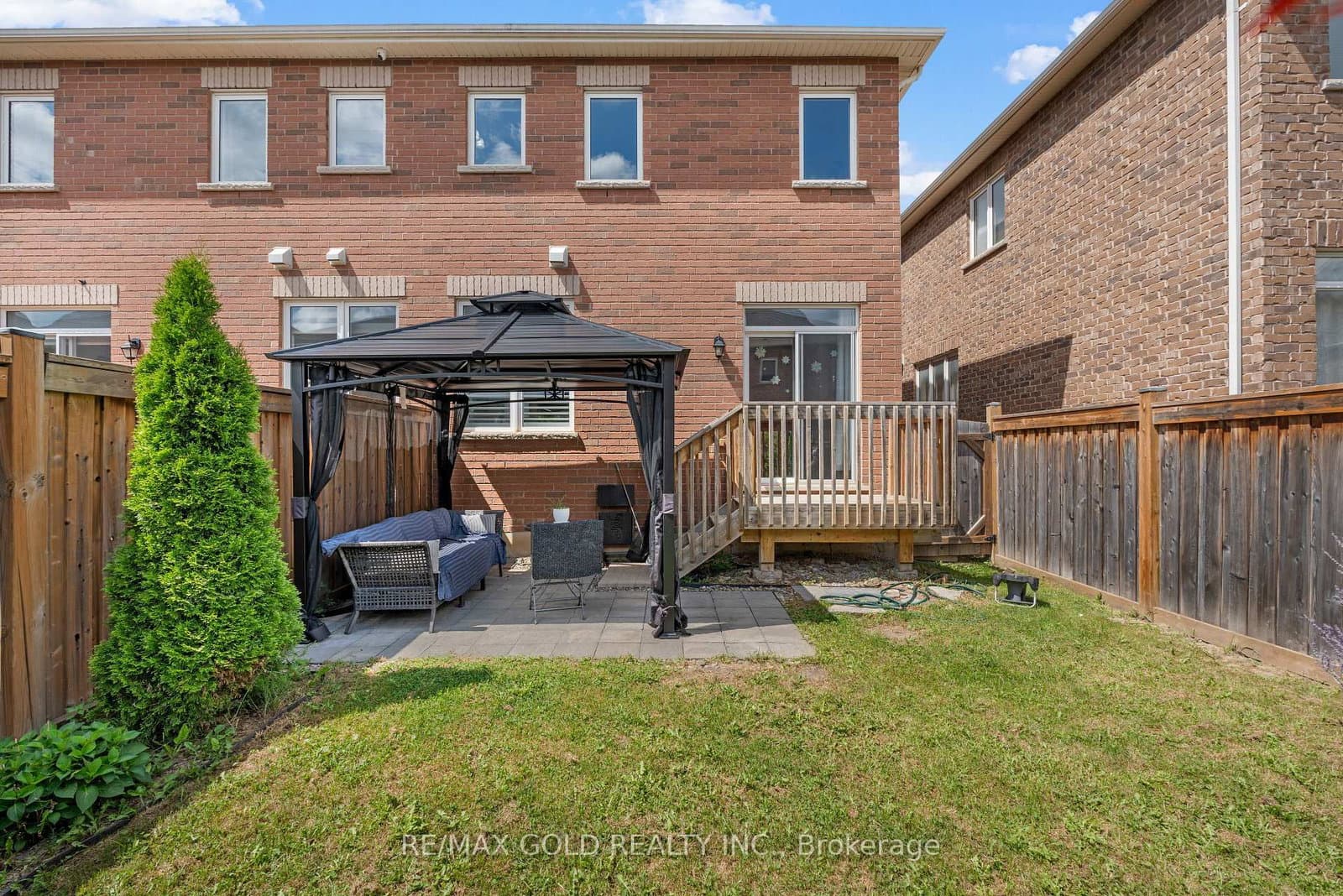15 Antibes Drive thumbnail 32