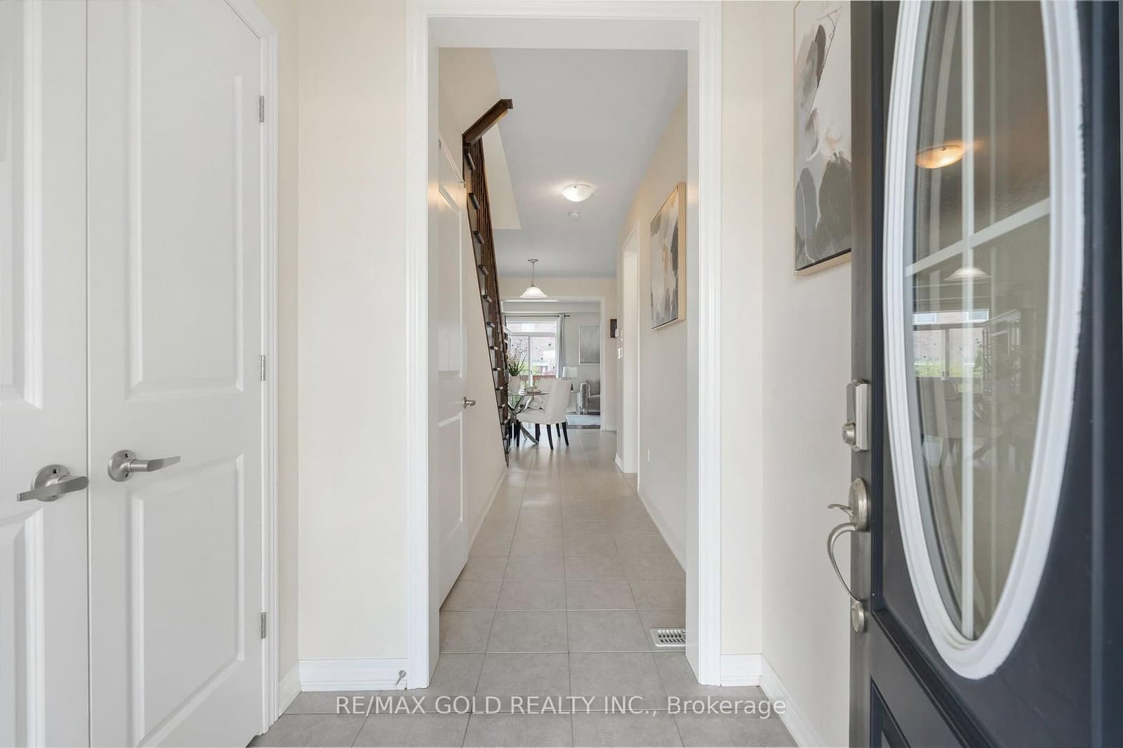 15 Antibes Drive thumbnail 4