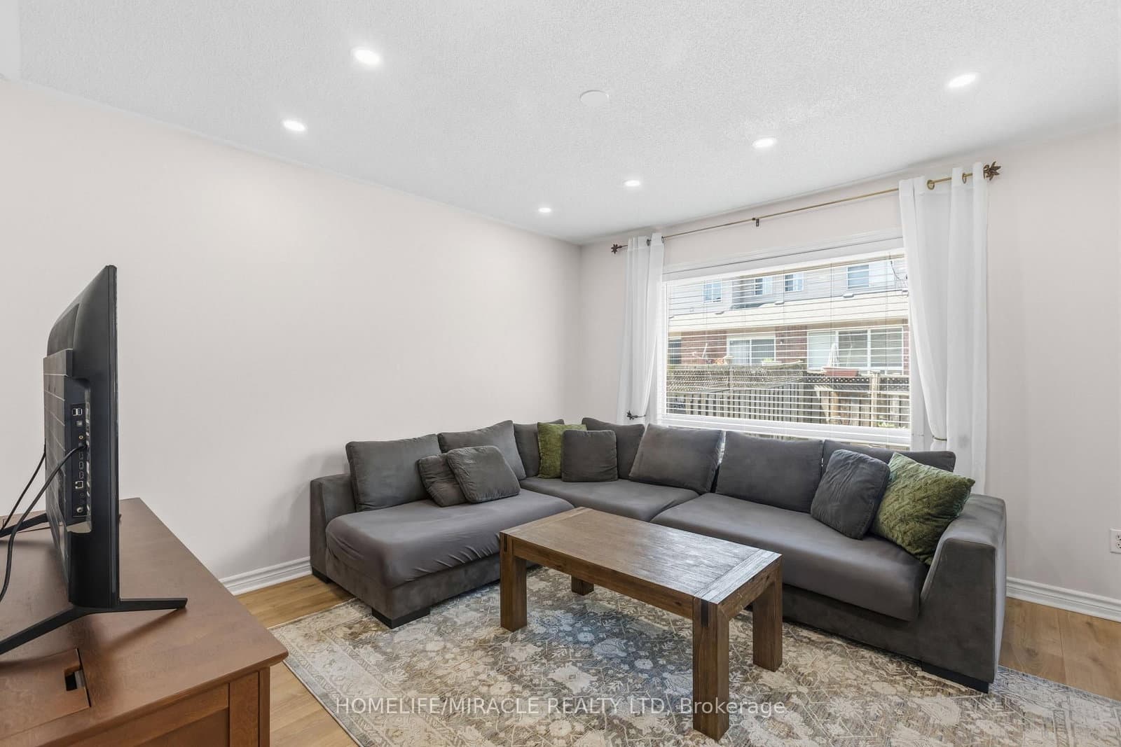 1405 MCDERMOTT Way N thumbnail 9