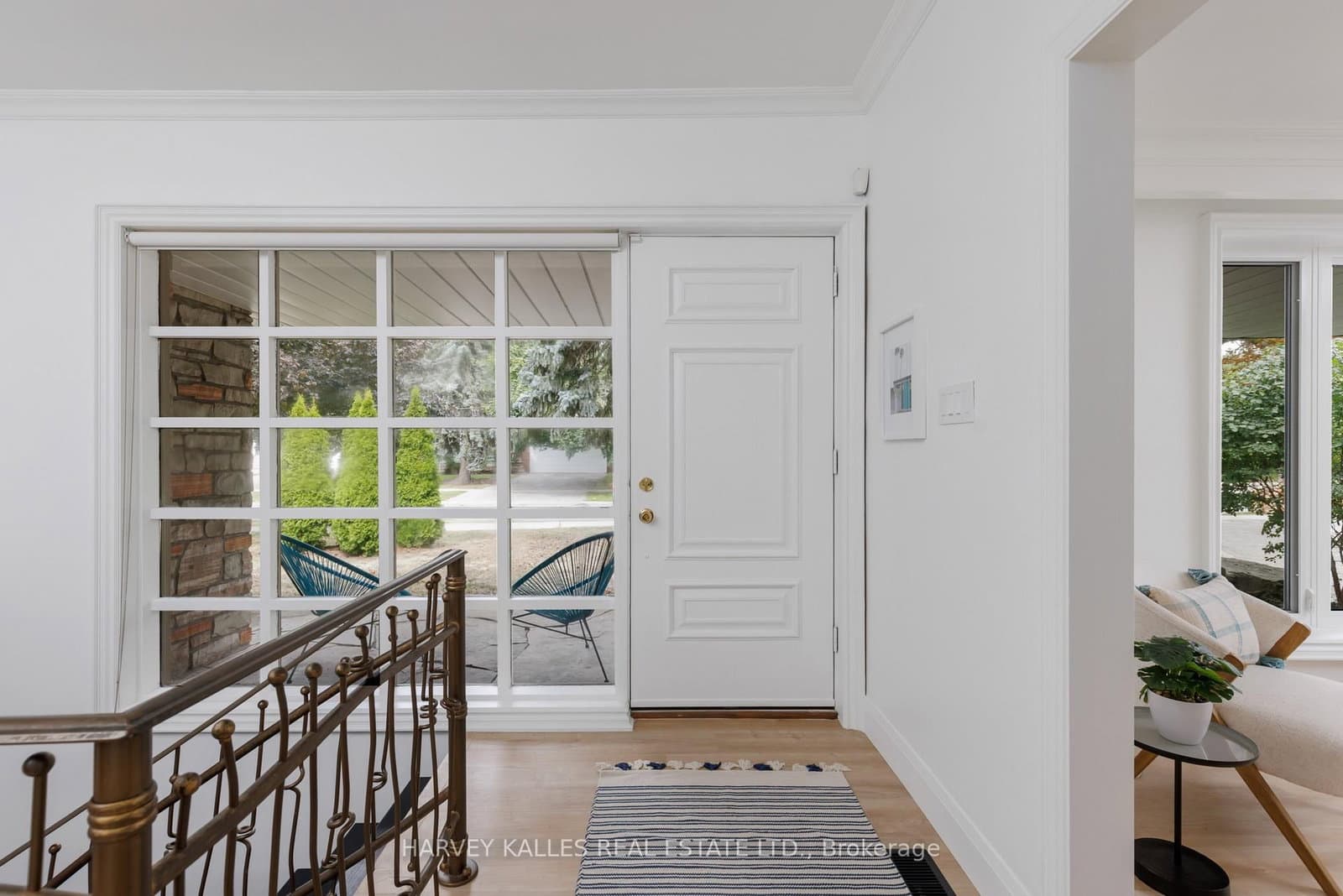 215 Edenbridge Drive thumbnail 4