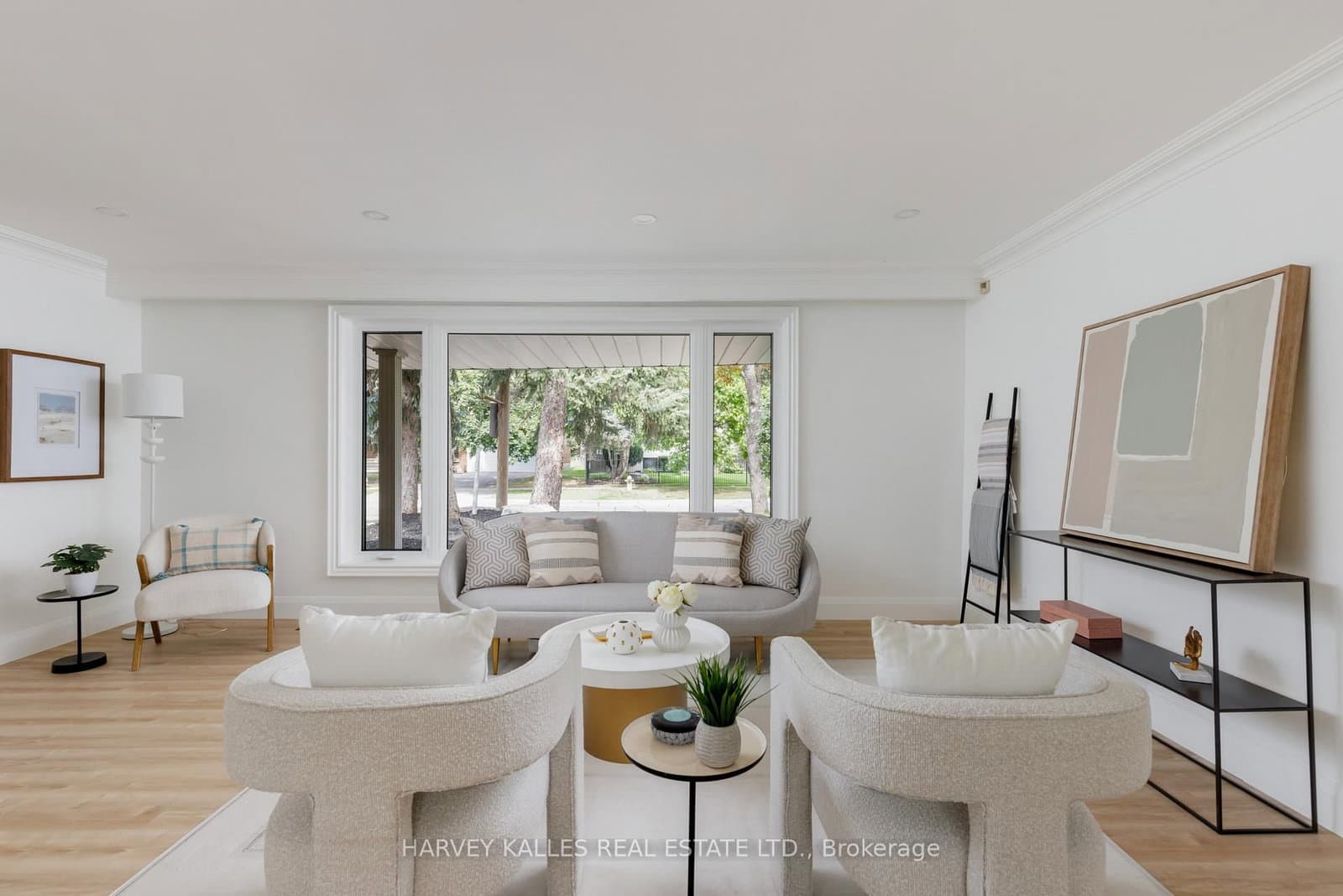 215 Edenbridge Drive thumbnail 7