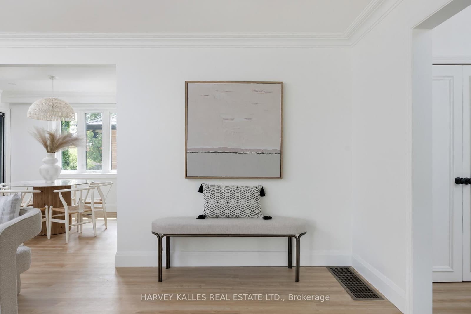 215 Edenbridge Drive thumbnail 9