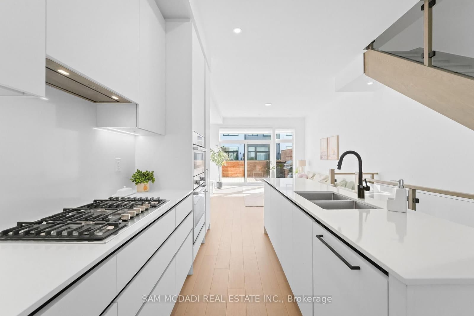 50 Coveside Drive, Unit 35 thumbnail 9