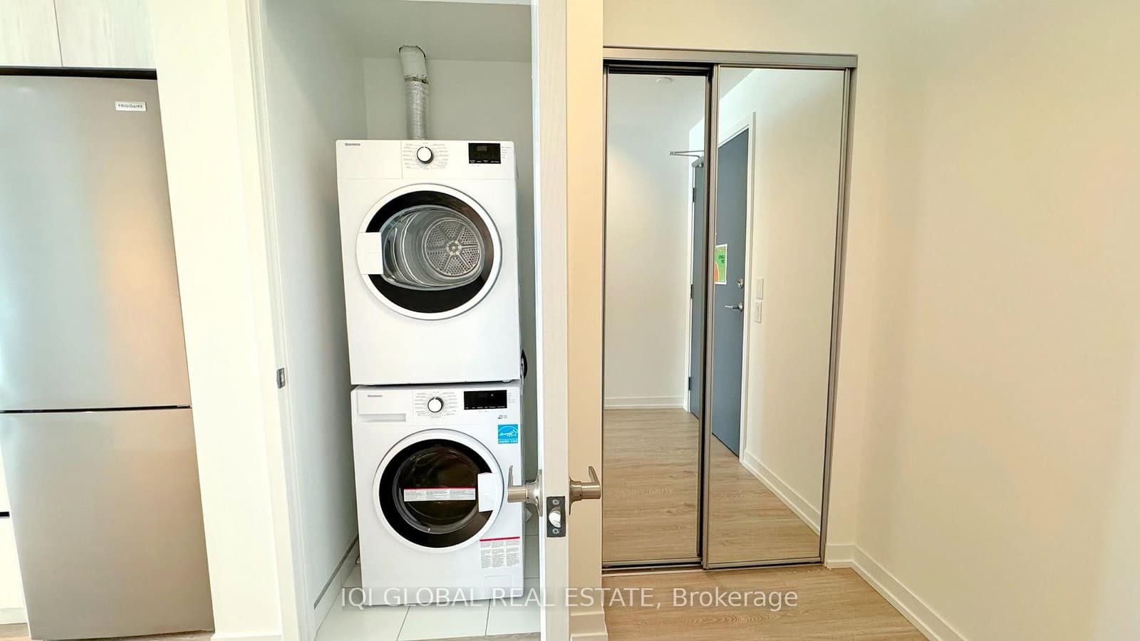 2485 Eglinton Avenue W, Unit 1007 thumbnail 9