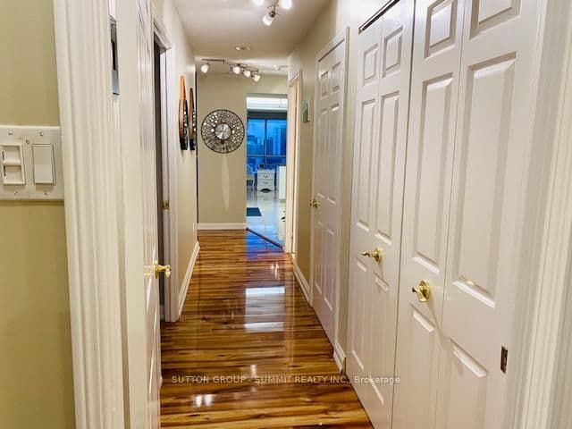 24 Hanover Road, Unit 1209 thumbnail 16