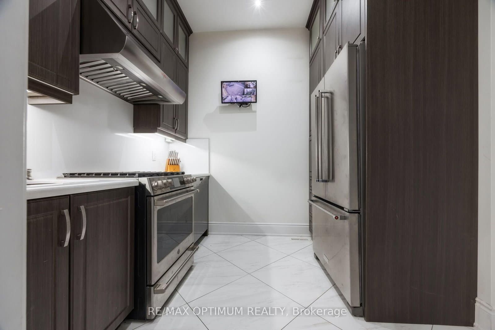 37 Elbern Markell Drive thumbnail 18