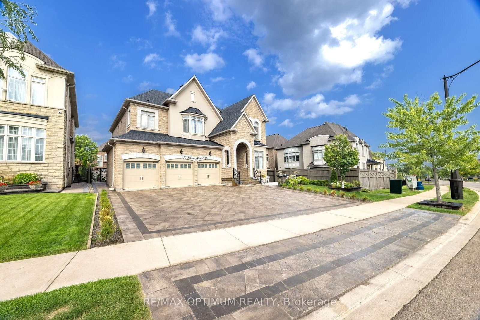 37 Elbern Markell Drive thumbnail 3