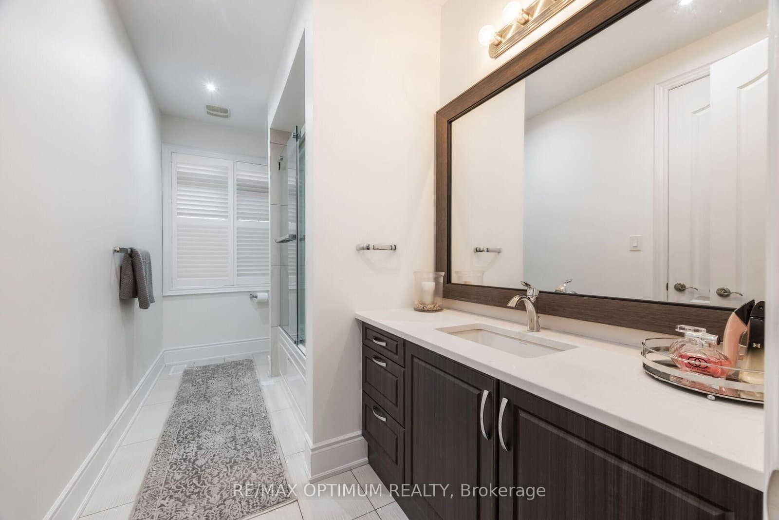 37 Elbern Markell Drive thumbnail 34