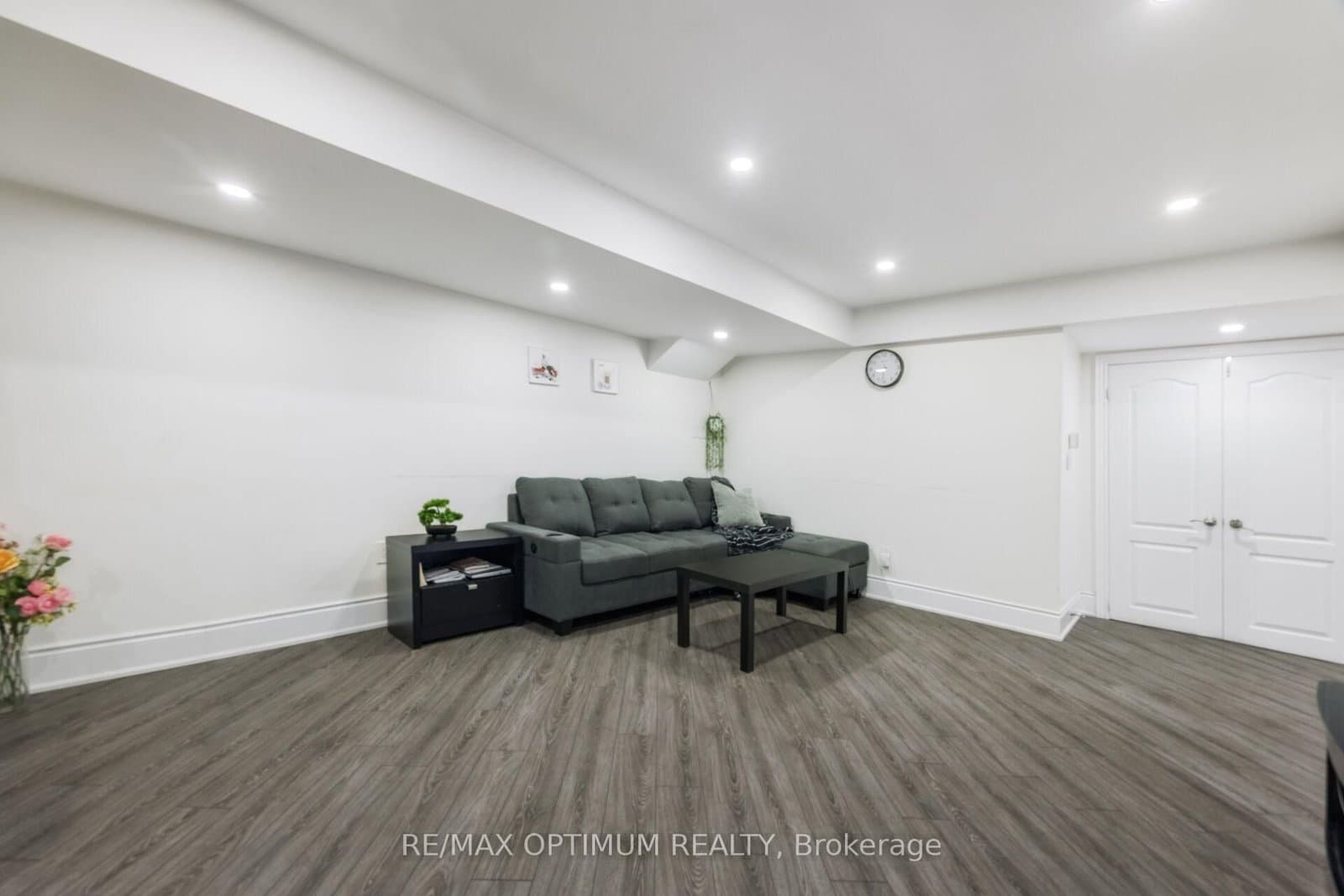 37 Elbern Markell Drive thumbnail 40
