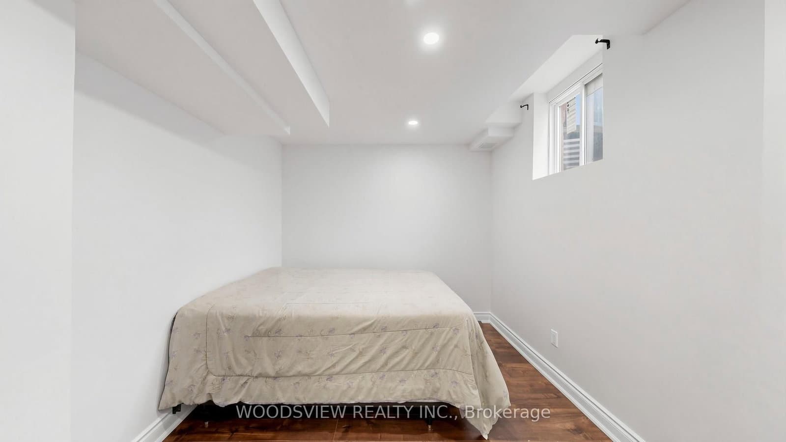 7 Deancrest Road thumbnail 44