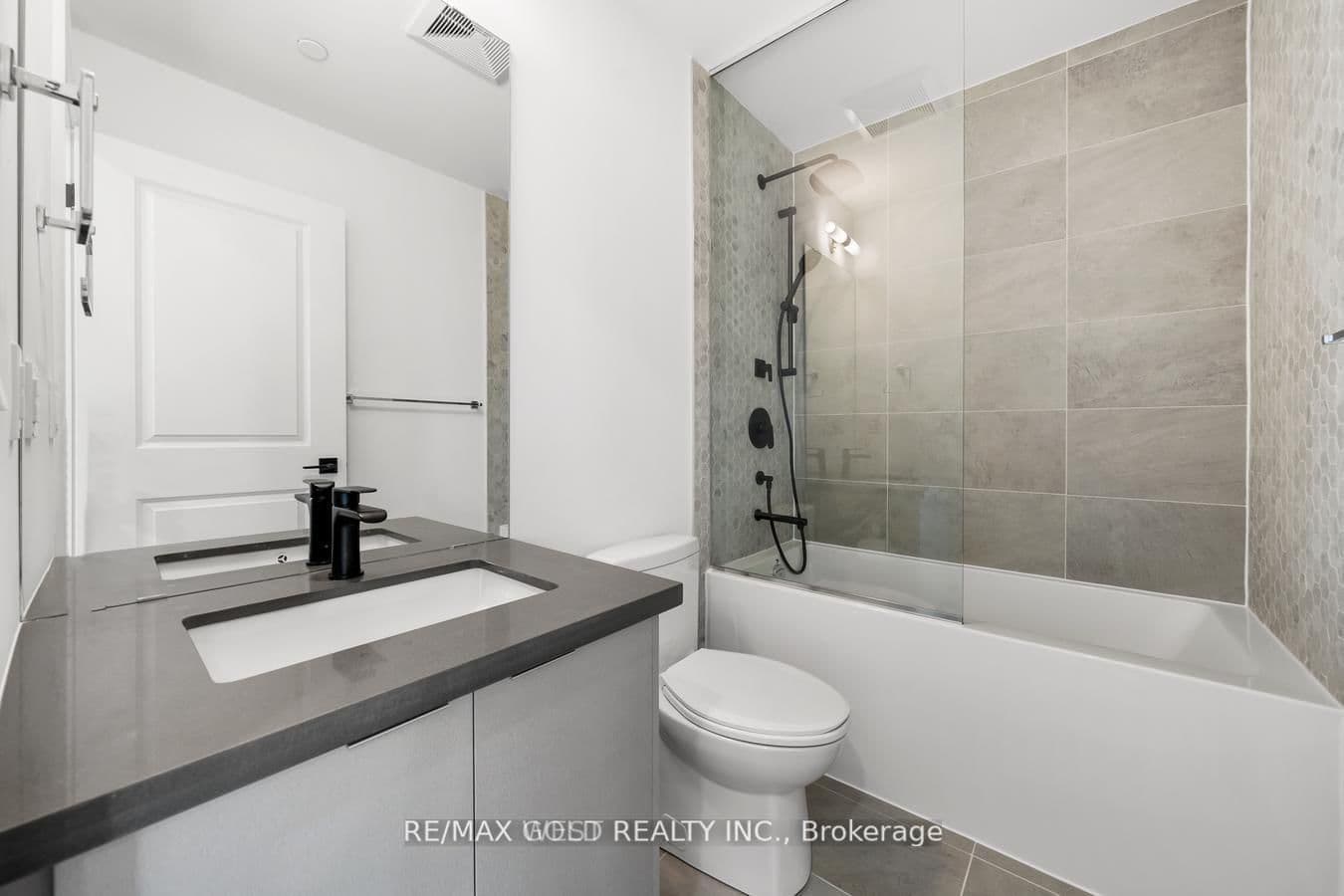 2489 Taunton Road, Unit 716 thumbnail 5
