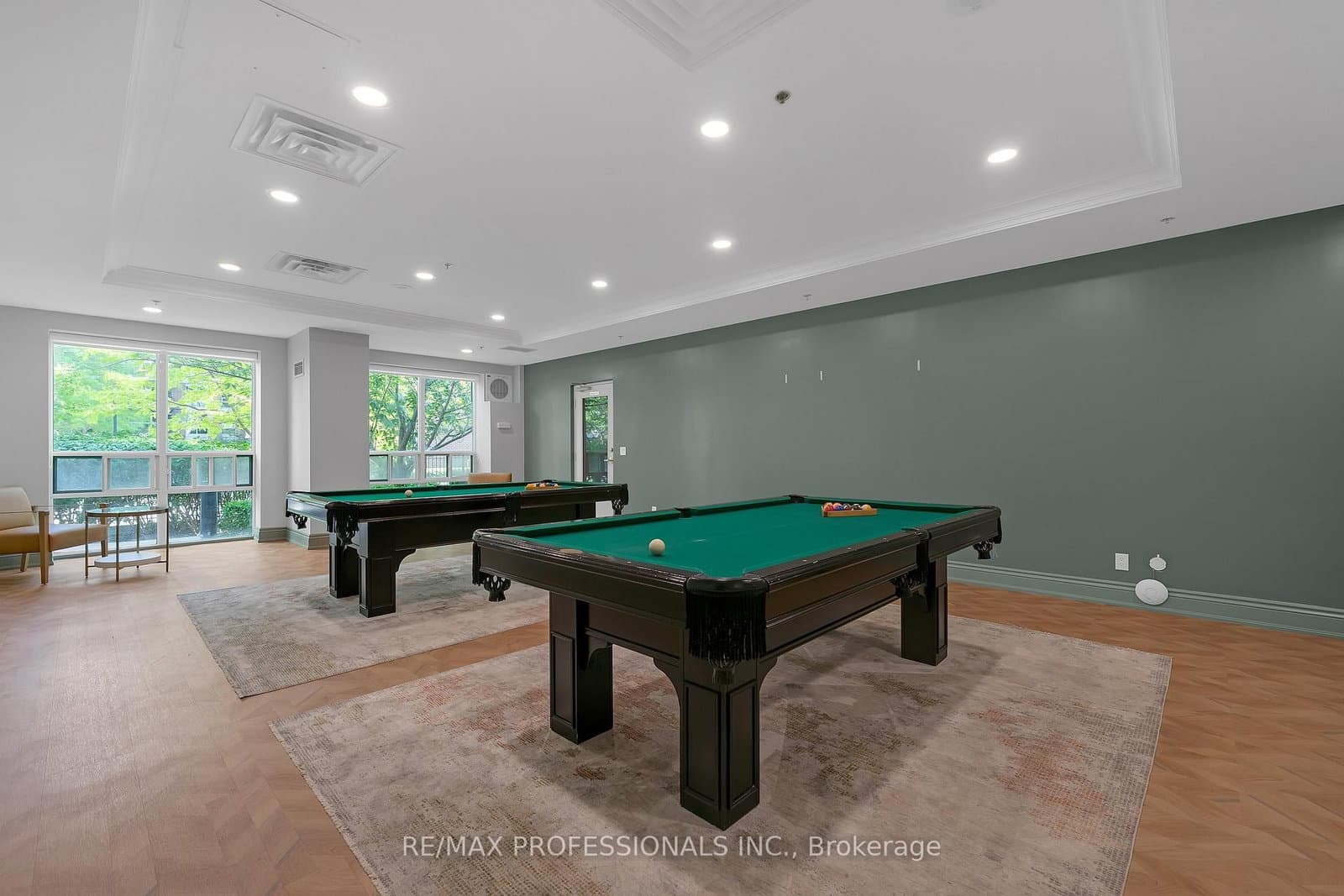 9 Michael Power Place, Unit 402 thumbnail 35