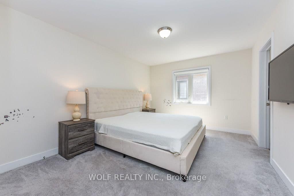 1531 Wellwood Terrace thumbnail 25
