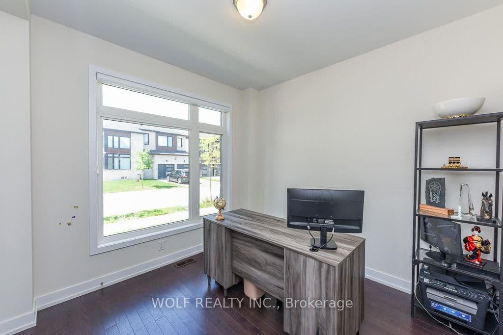 1531 Wellwood Terrace thumbnail 6