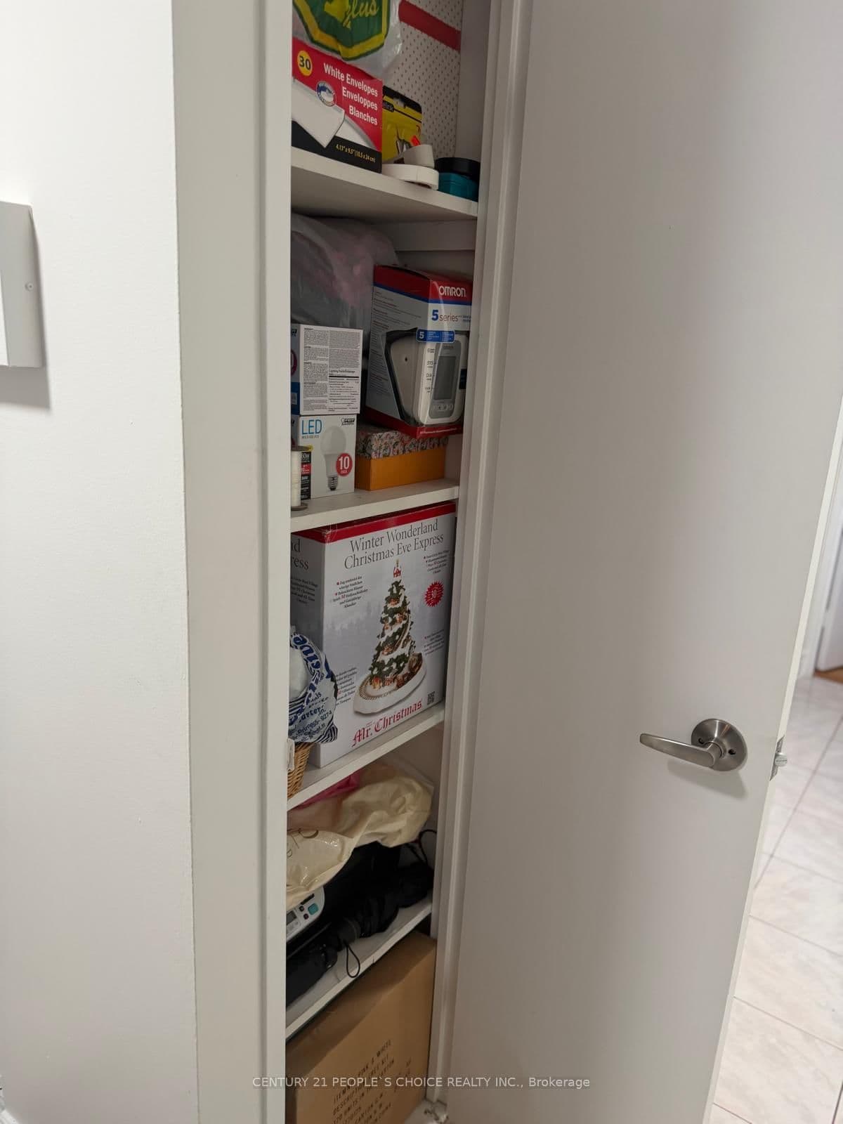 17 Knightsbridge Road, Unit 1205 thumbnail 22
