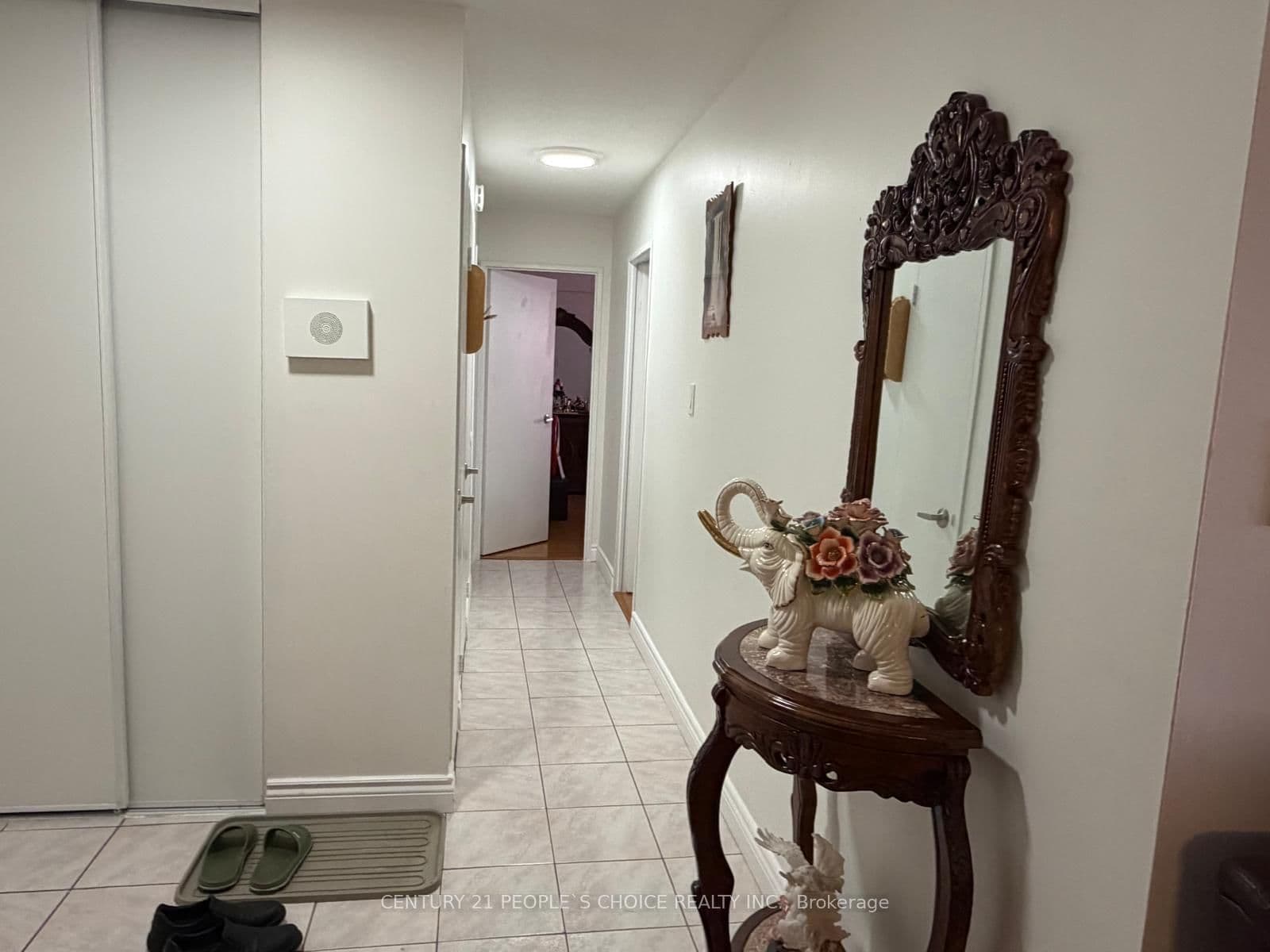 17 Knightsbridge Road, Unit 1205 thumbnail 24