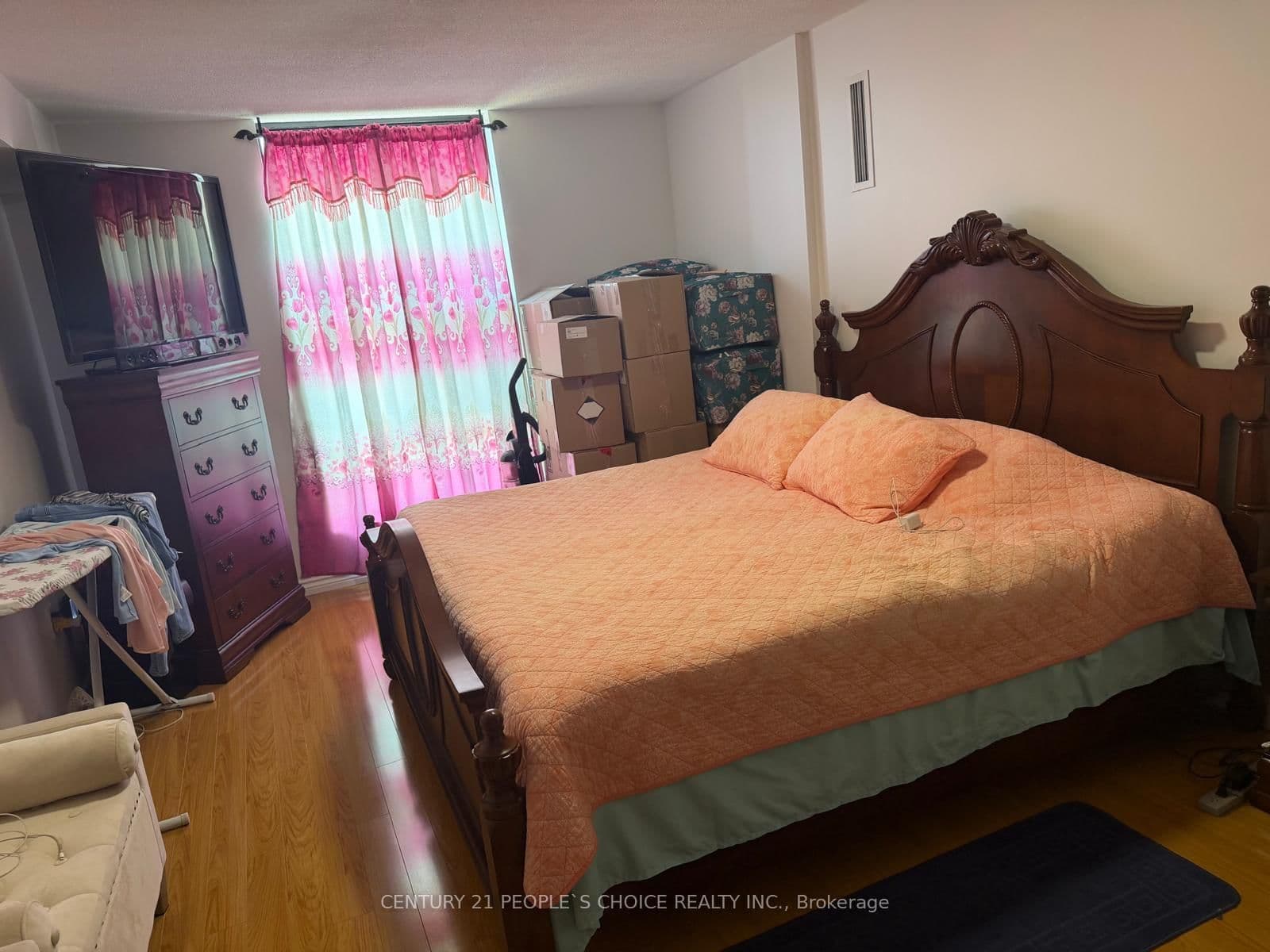 17 Knightsbridge Road, Unit 1205 thumbnail 33