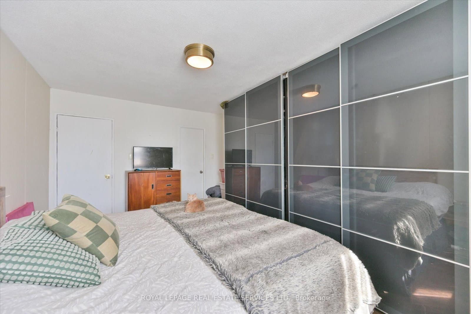 451 The West Mall, Unit 1518 thumbnail 23