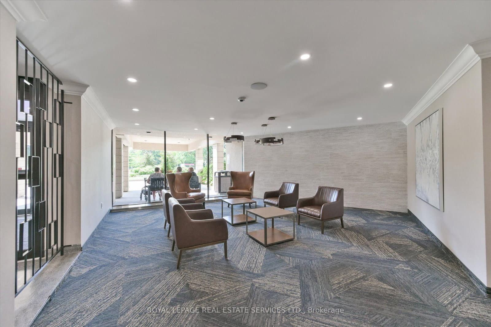 451 The West Mall, Unit 1518 thumbnail 5
