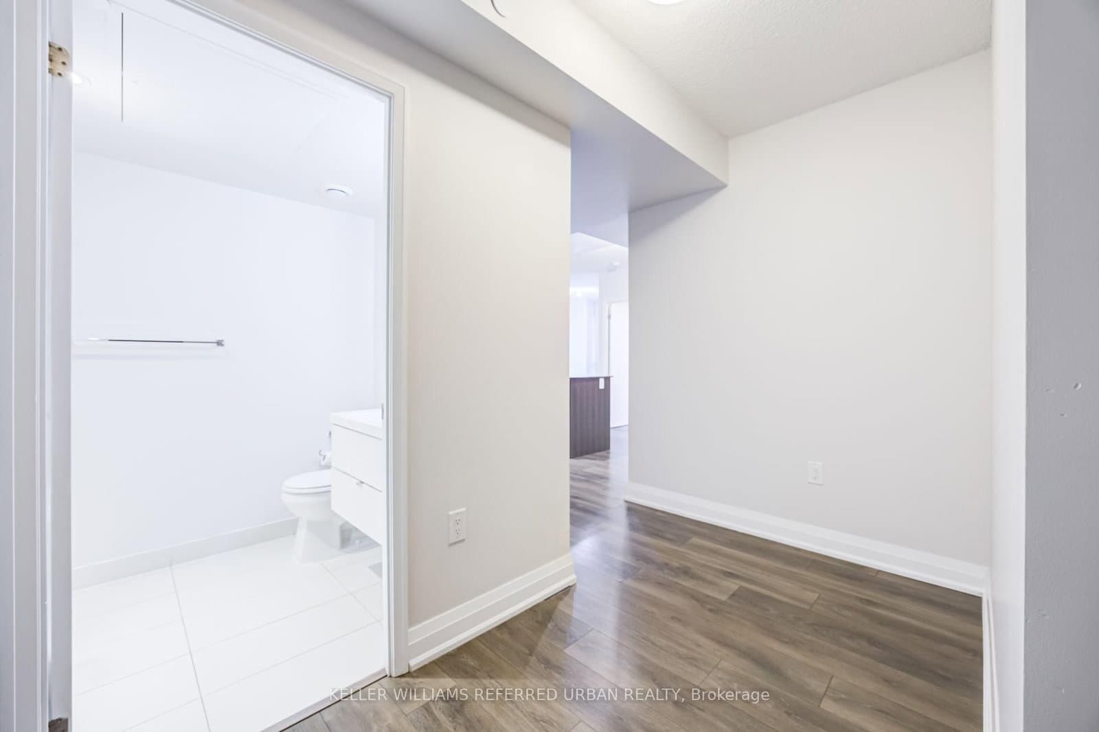 9 Valhalla Inn Road, Unit 2407 thumbnail 11