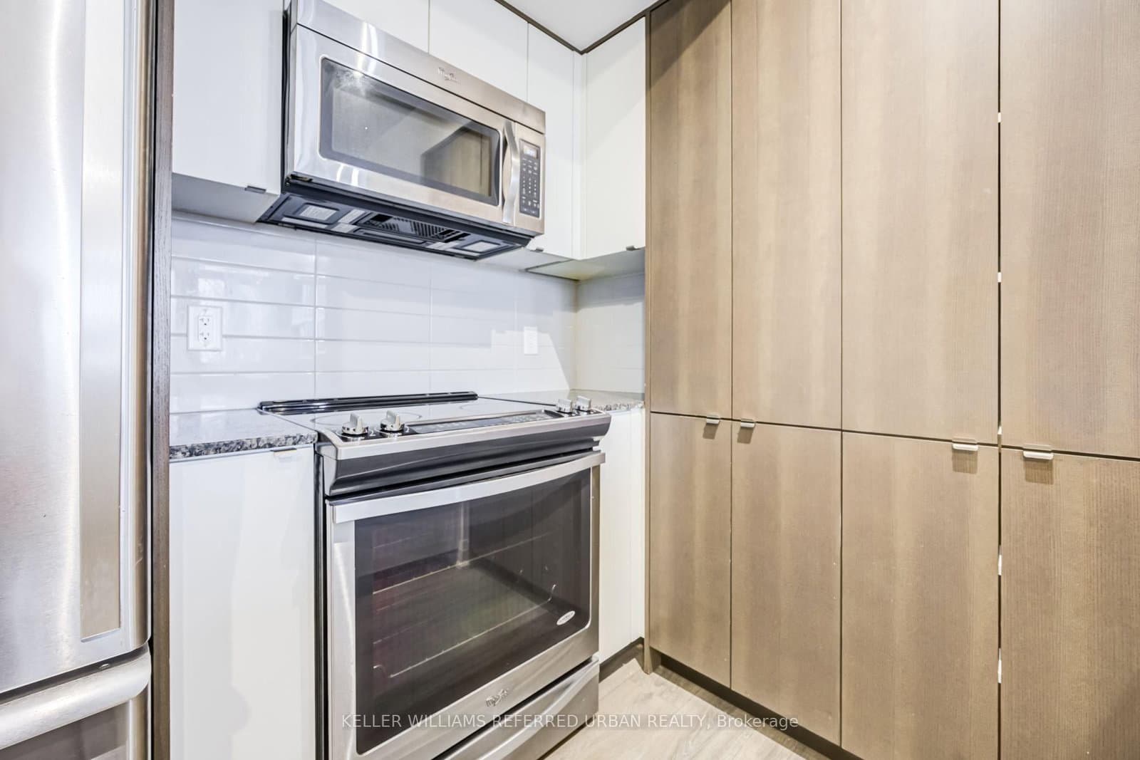 9 Valhalla Inn Road, Unit 2407 thumbnail 17