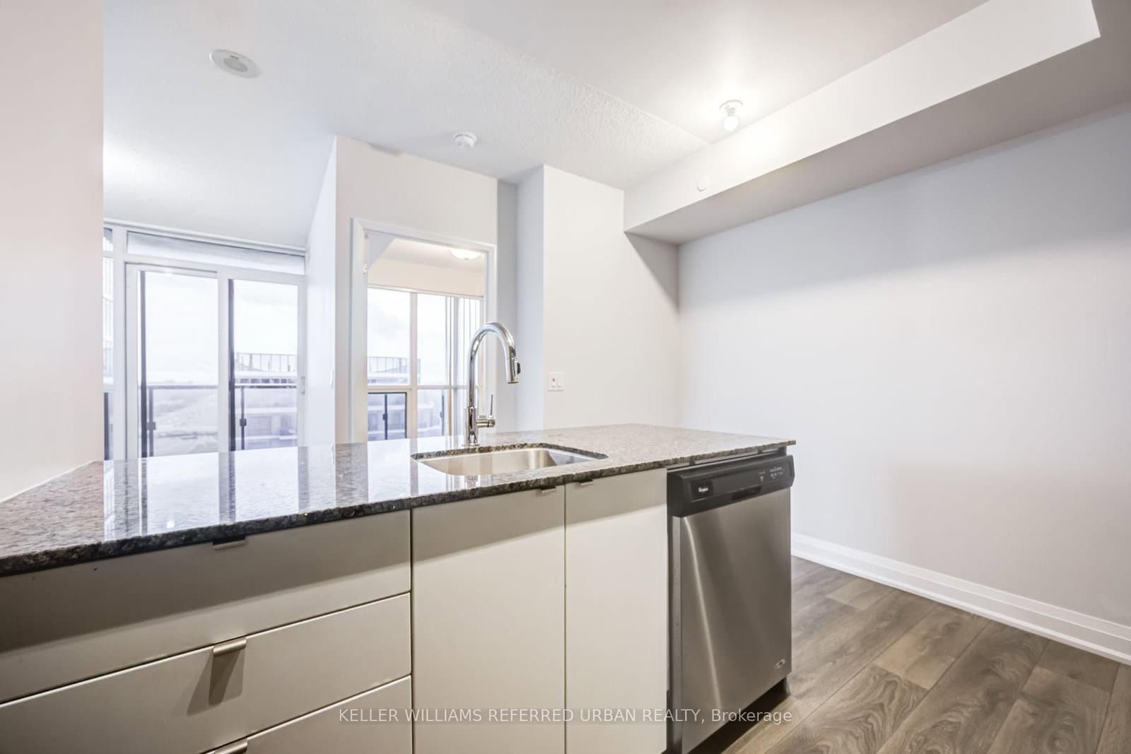 9 Valhalla Inn Road, Unit 2407 thumbnail 18