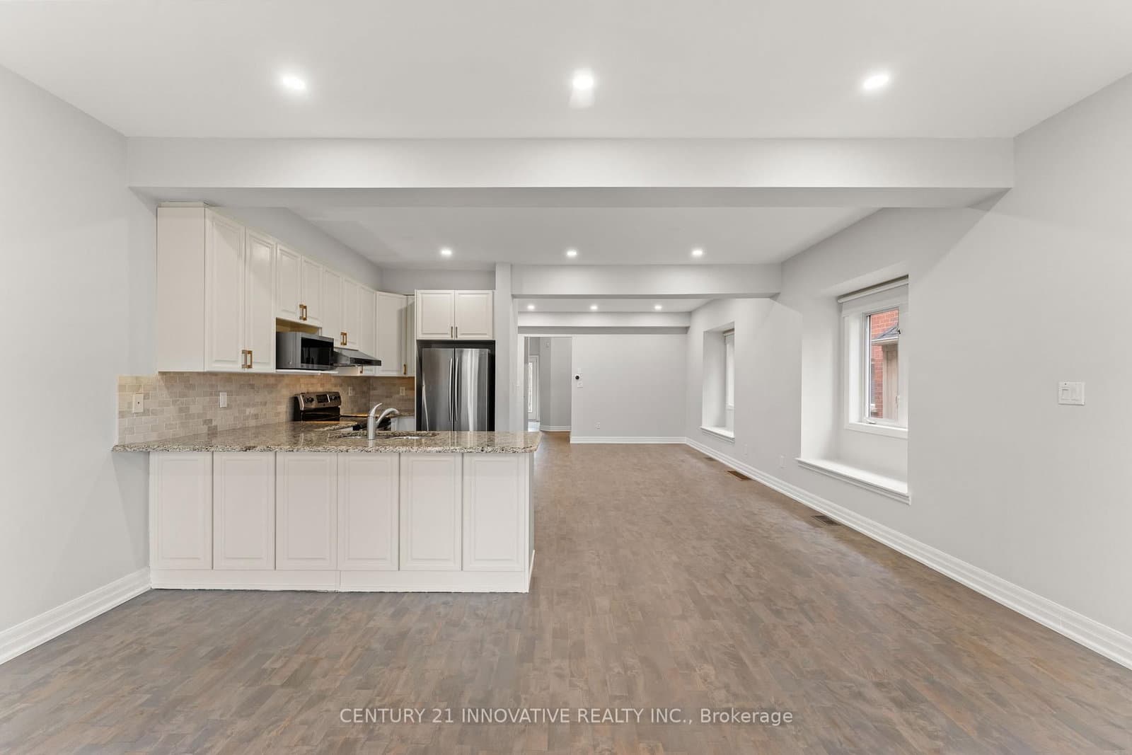 2442 Felhaber Crescent thumbnail 12