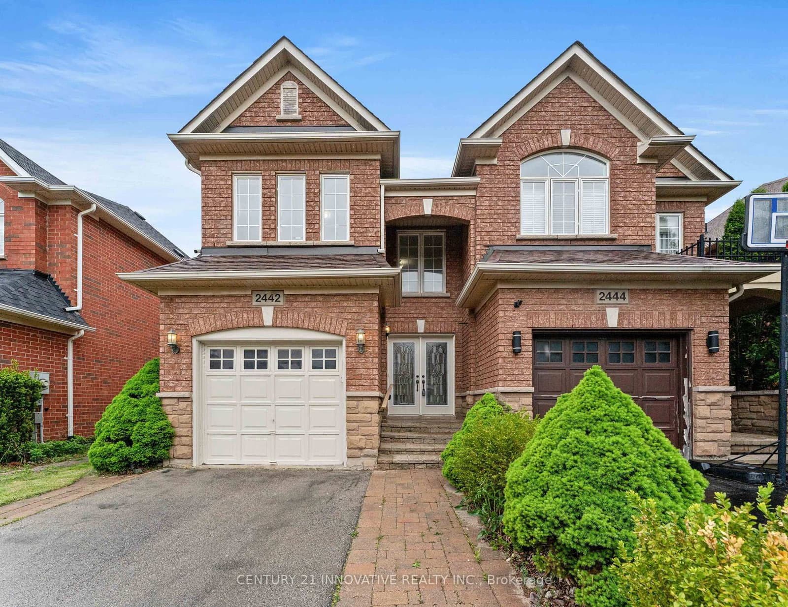 2442 Felhaber Crescent thumbnail 2