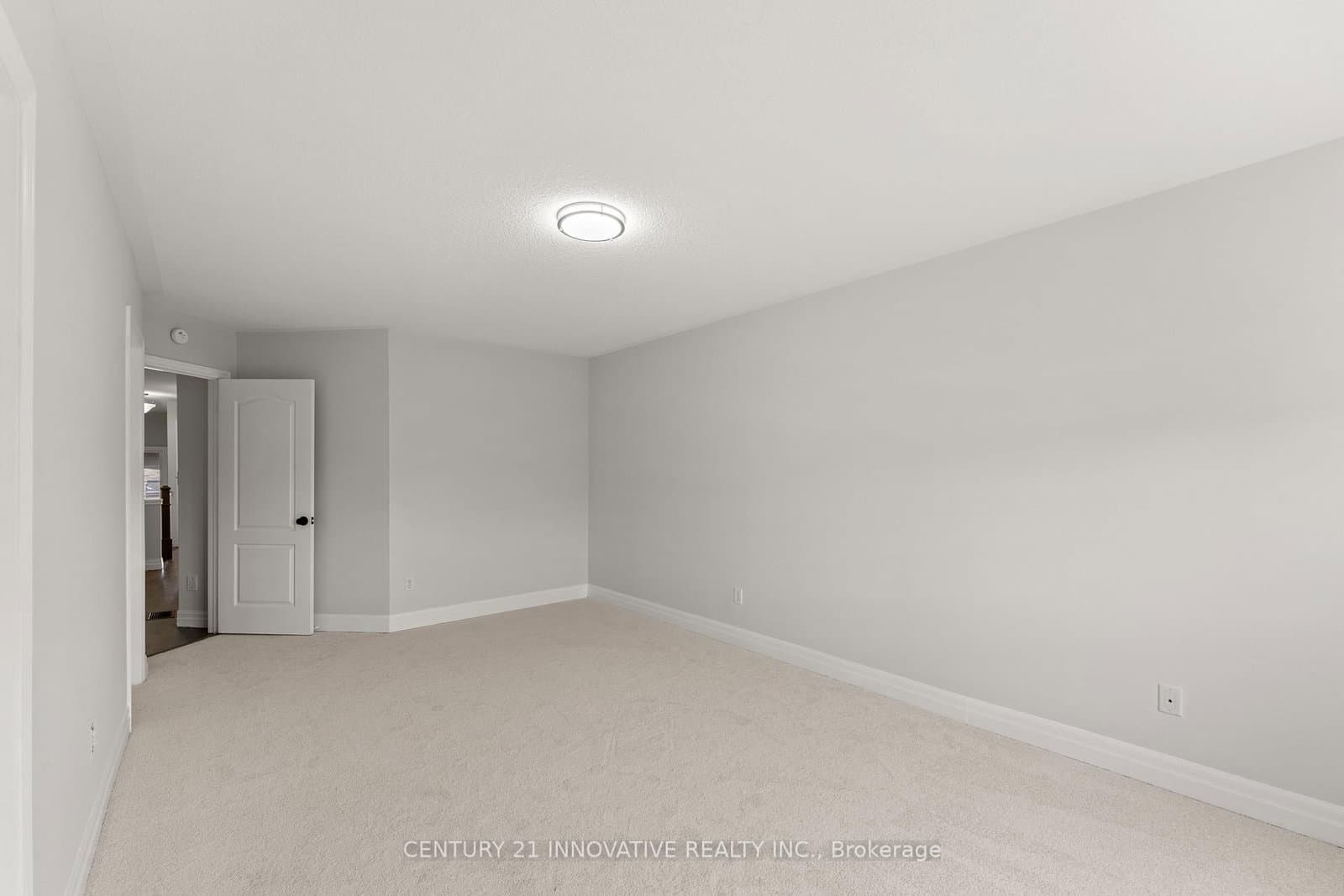 2442 Felhaber Crescent thumbnail 21