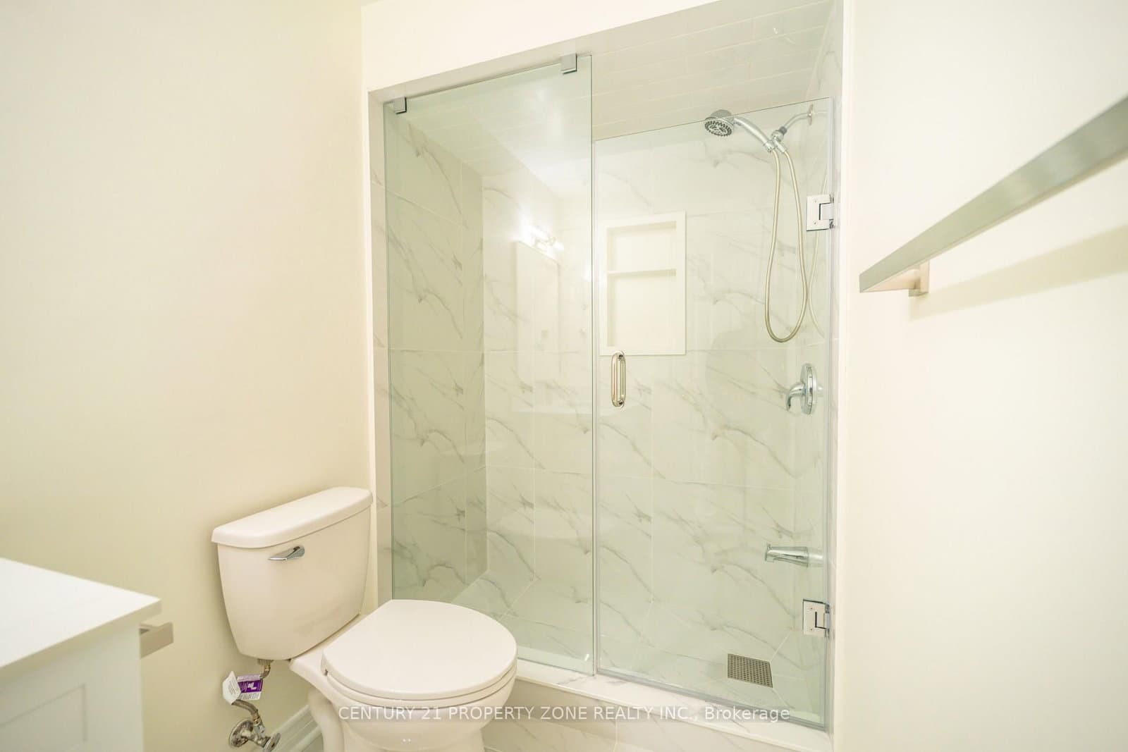 35 Malta Avenue, Unit 49 thumbnail 40