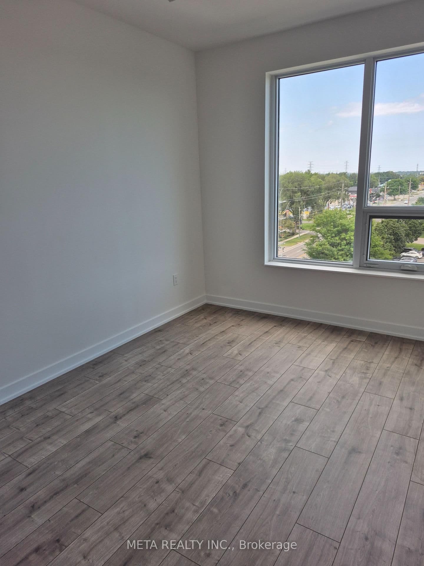 500 Plains Road E, Unit 615 thumbnail 7