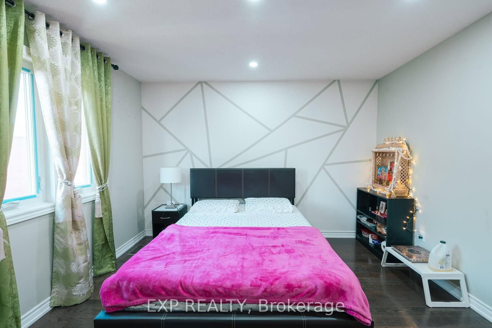 206 Drinkwater Road, Unit Upper thumbnail 33