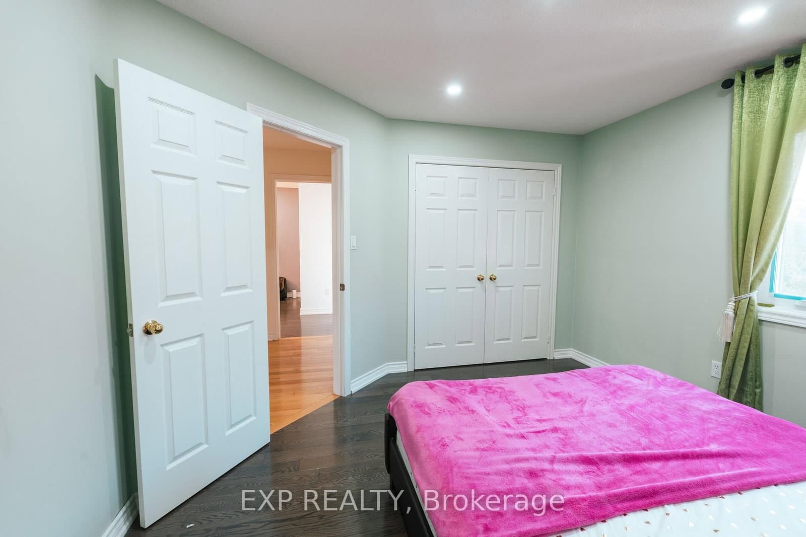 206 Drinkwater Road, Unit Upper thumbnail 34