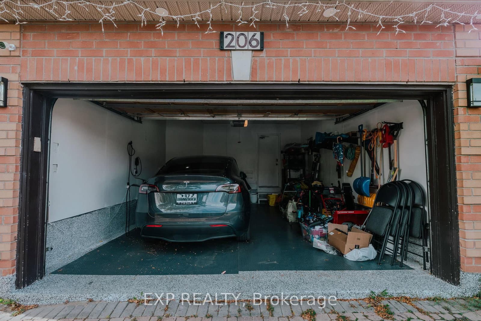 206 Drinkwater Road, Unit Upper thumbnail 49