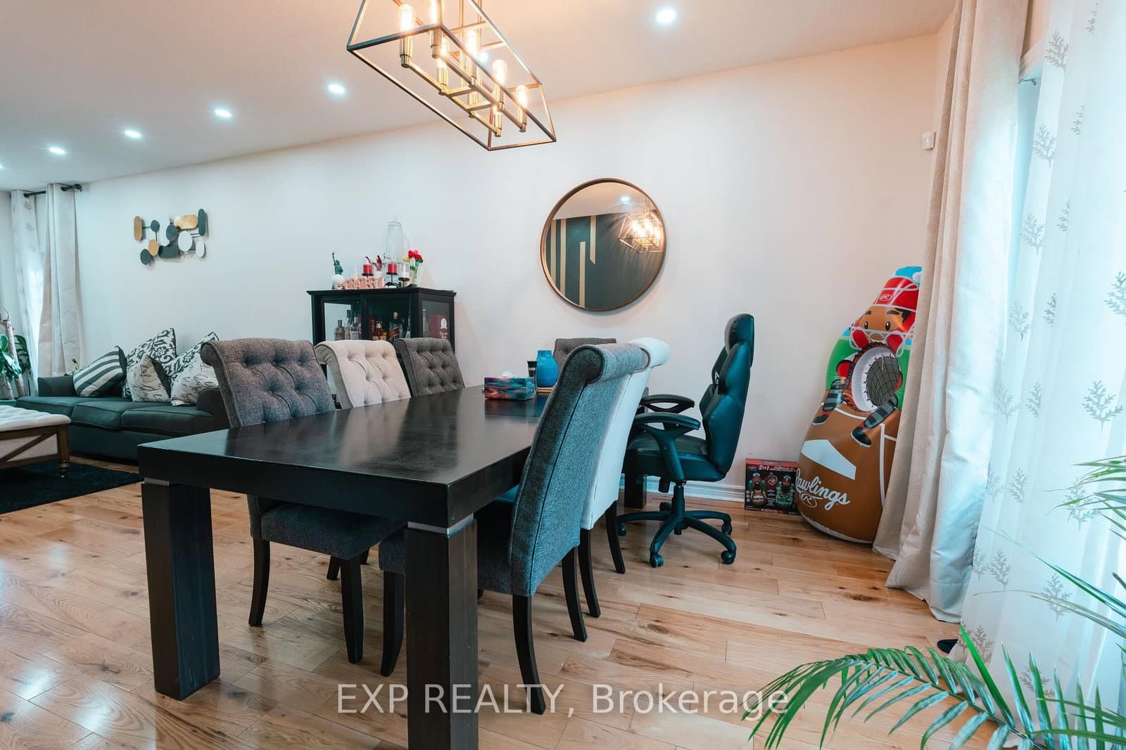 206 Drinkwater Road, Unit Upper thumbnail 6