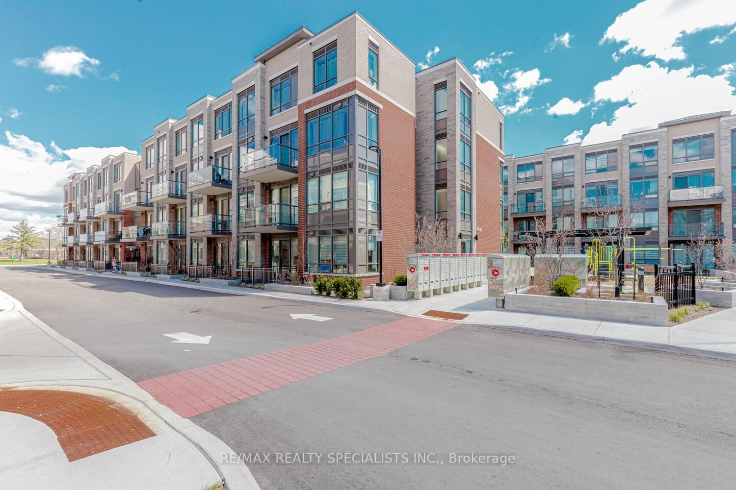 85 Attmar Drive, Unit 132