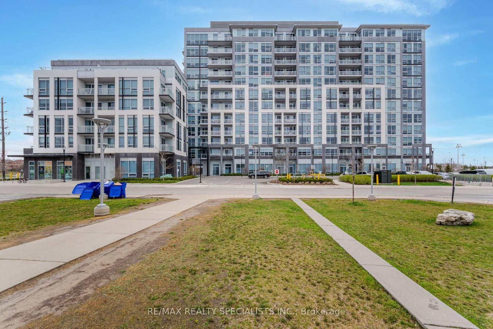 1050 Main Street E, Unit 101