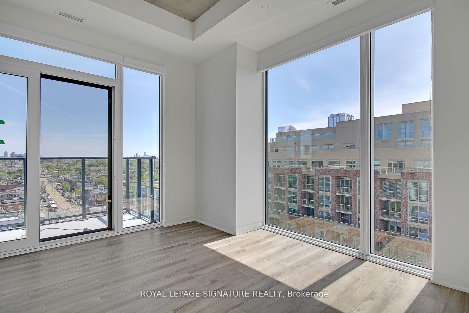 1808 St Clair Avenue W, Unit 1003