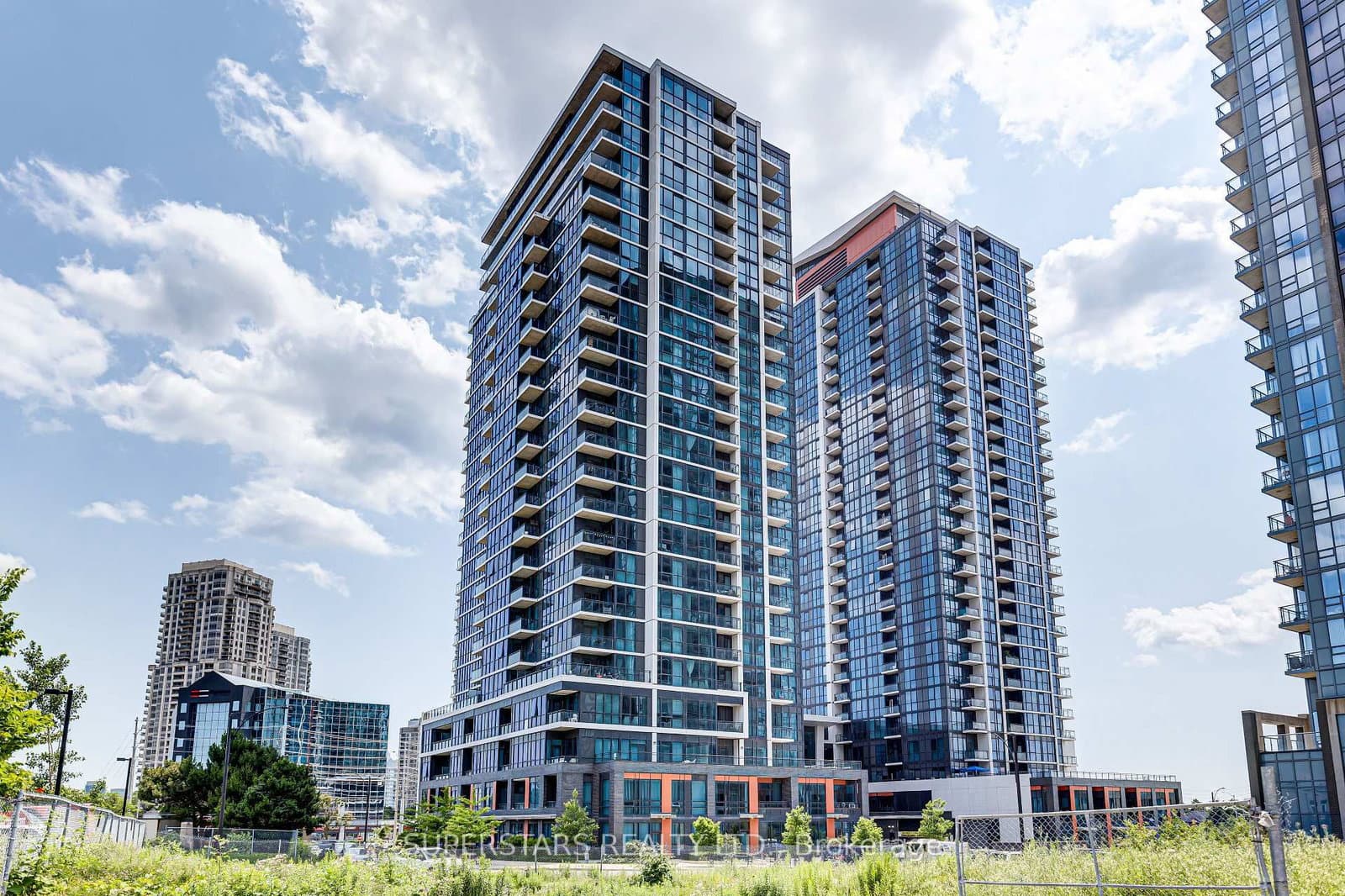 55 Eglinton Avenue W, Unit 1508