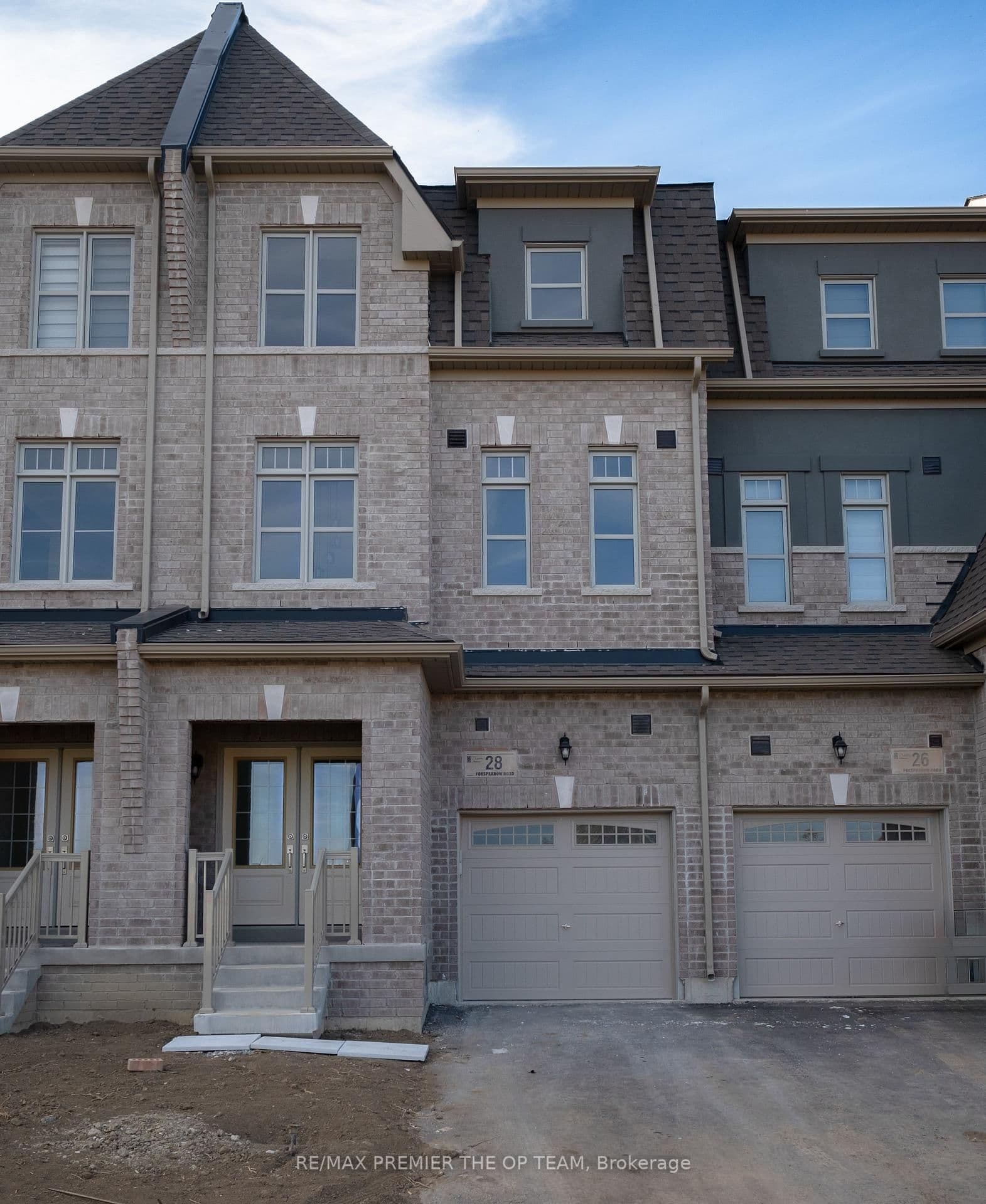 28 Foxsparrow Road