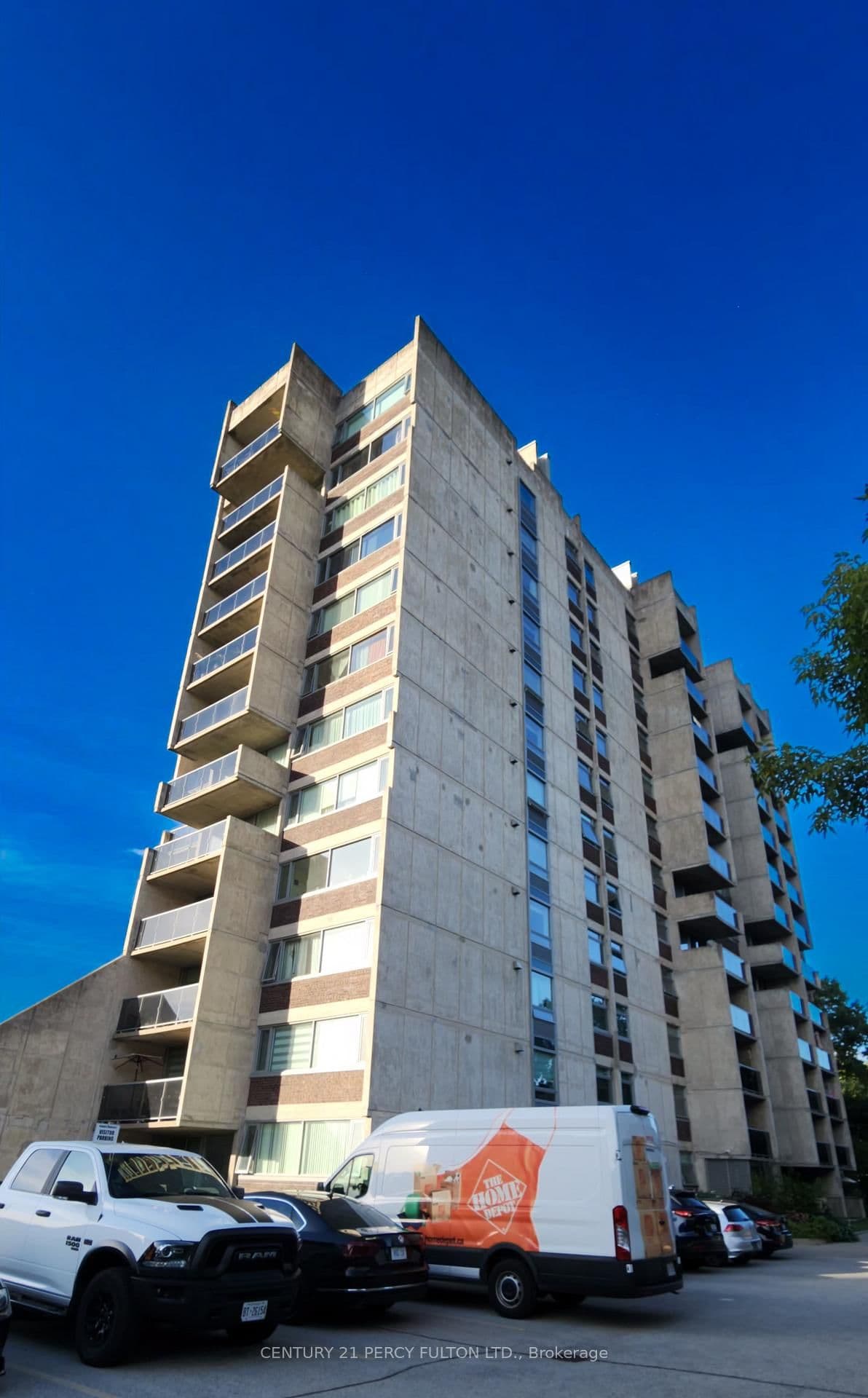 20 Speers Road, Unit 606