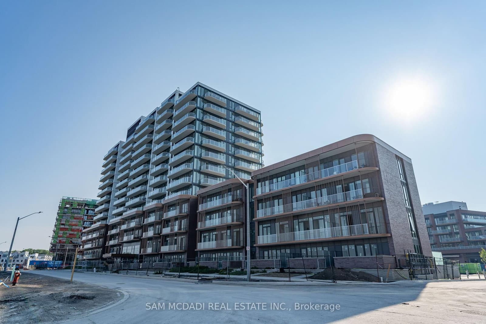 220 Missinnihe Way, Unit 609