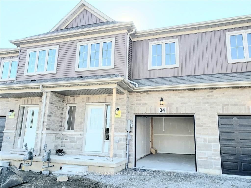 34 Zoe Lane