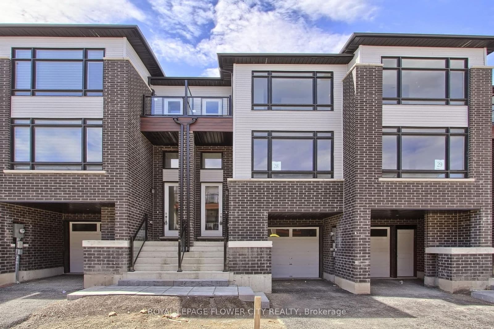 31 Sidney Rose Common
