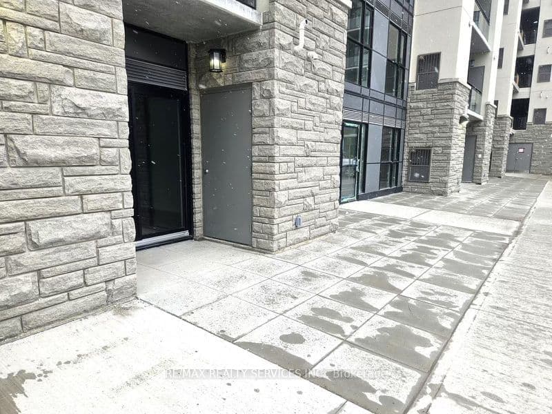 50 Herrick Avenue, Unit 104