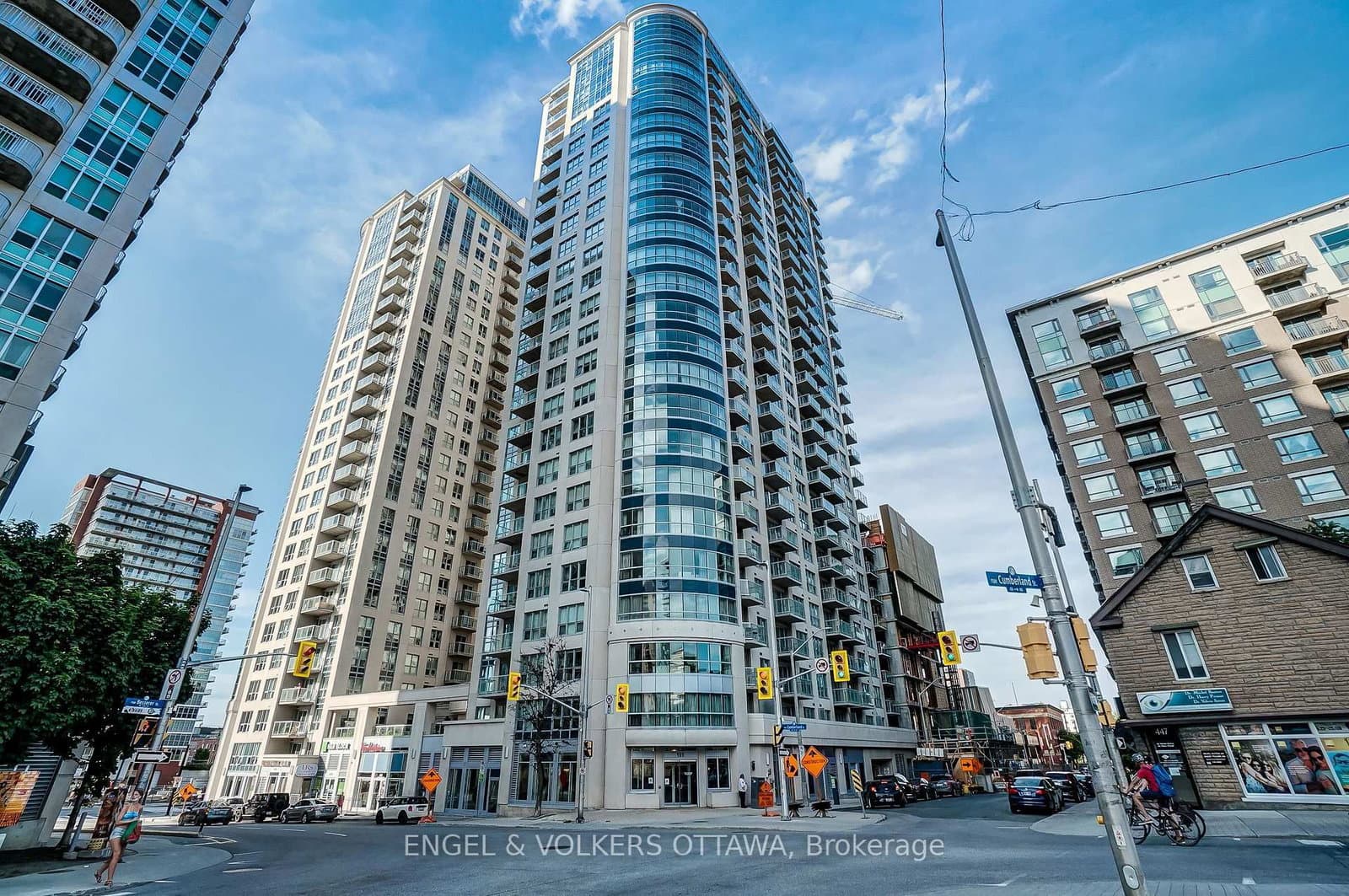 195 Besserer Street, Unit 1307