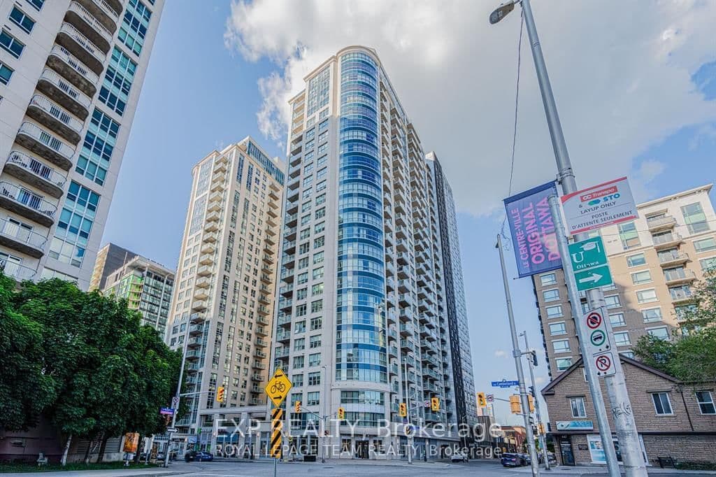 195 Besserer Street, Unit 1104