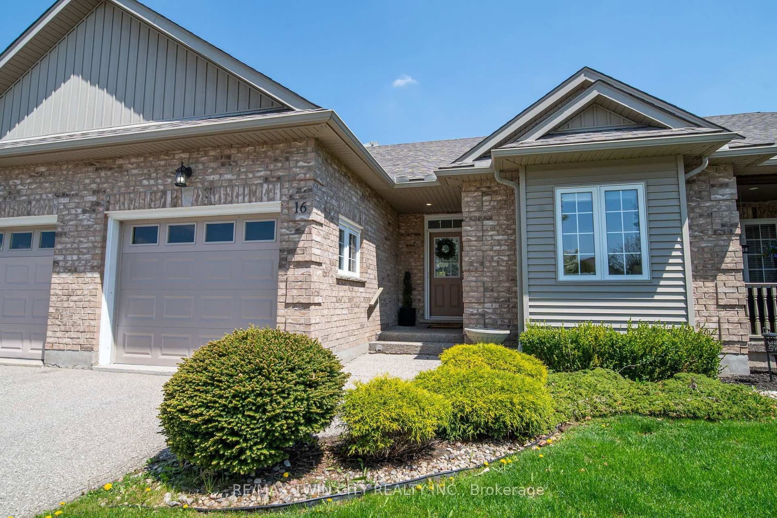 149 Laschinger Boulevard, Unit 16