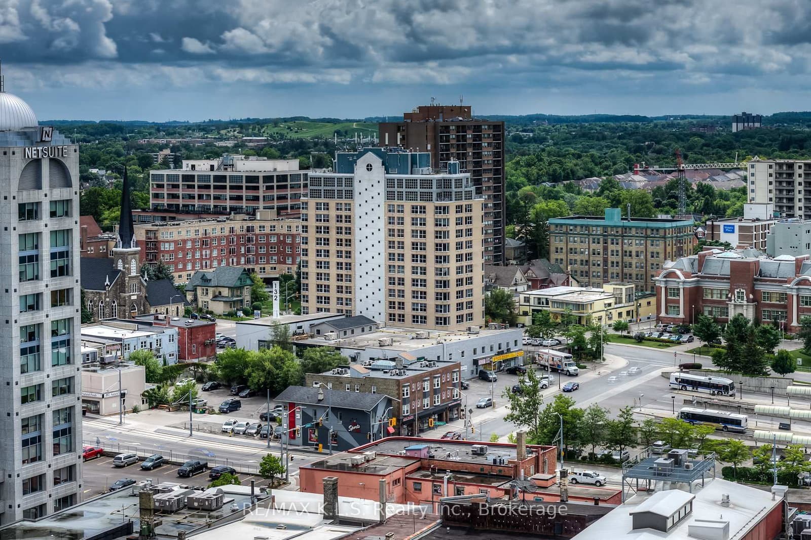 85 Duke Street W, Unit 1404 thumbnail 37